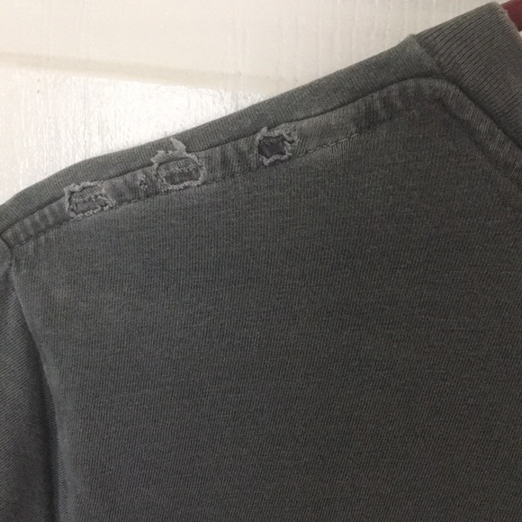 American Eagle distressed/tattered Eagle Tee - Picture 5 of 6